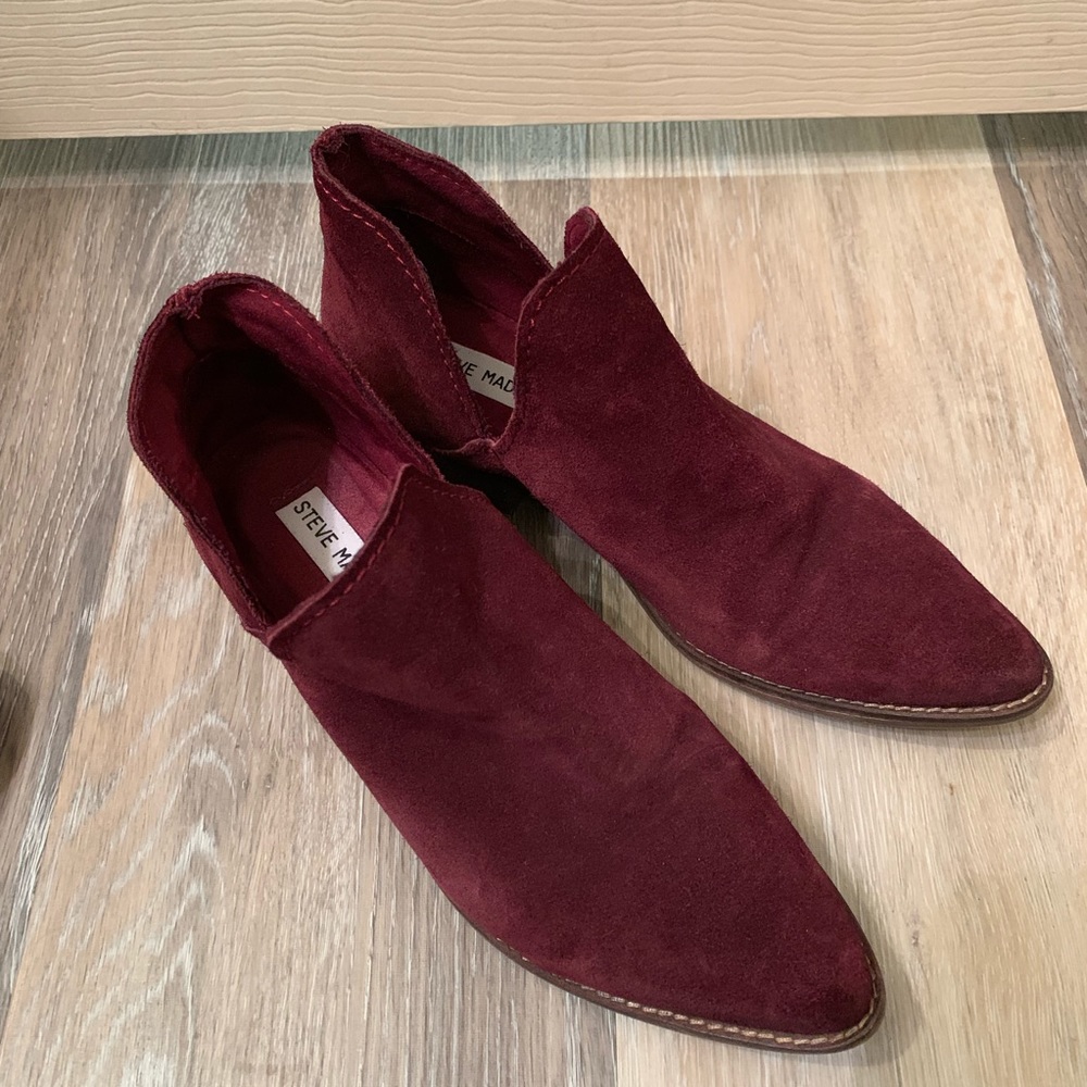 Steve Madden Maroon Suede Booties